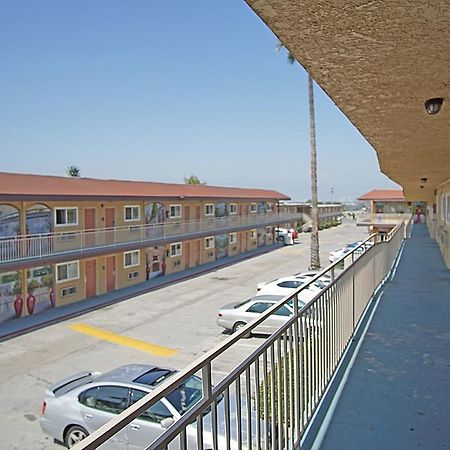 Los Angeles Inn & Suites - Lax West Athens Exteriér fotografie