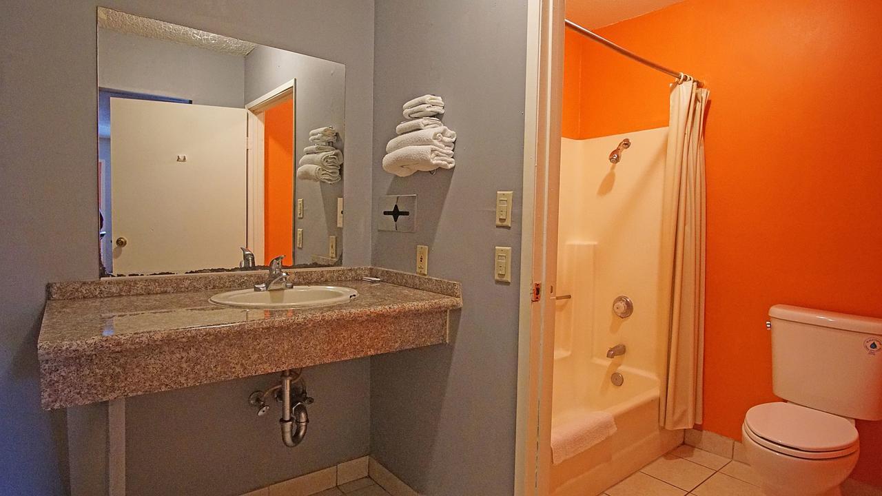 Los Angeles Inn & Suites - Lax West Athens Exteriér fotografie