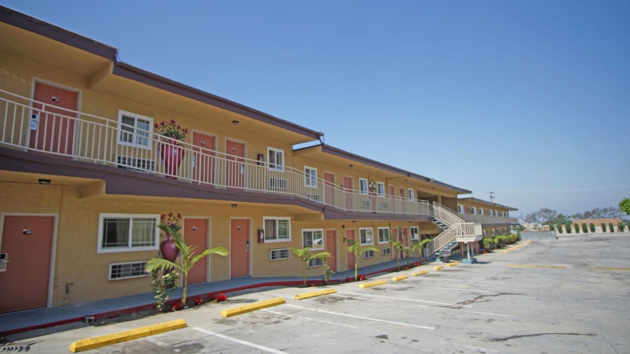 Los Angeles Inn & Suites - Lax West Athens Exteriér fotografie